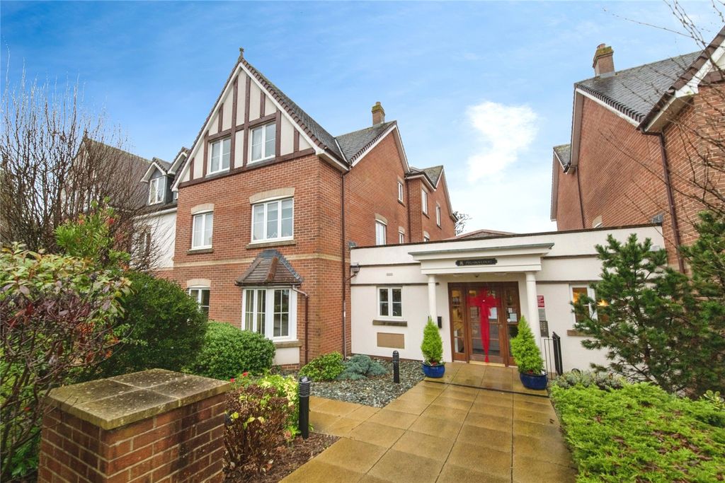 Property photo 1 of 10 General View