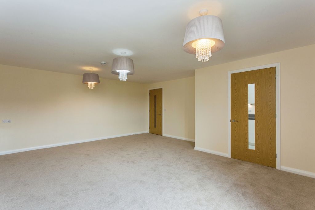 Additional image 15 of 2 bed flat for saleBurlington Gardens, Leyland PR25