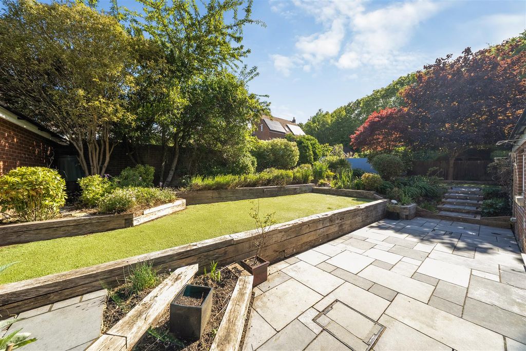 Additional image 16 of 5 bed detached house for saleWestbury Way, Blandford Forum DT11