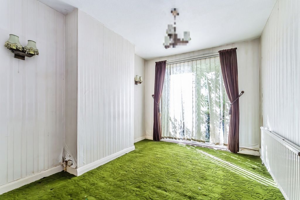 Property photo 2 of 18 Pbox-Img.Jpg