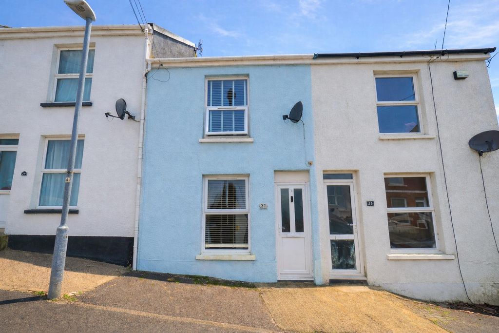 Property photo 1 of 16 6Fe77A98-42A7-453d-B343-Cfee12444047.Png