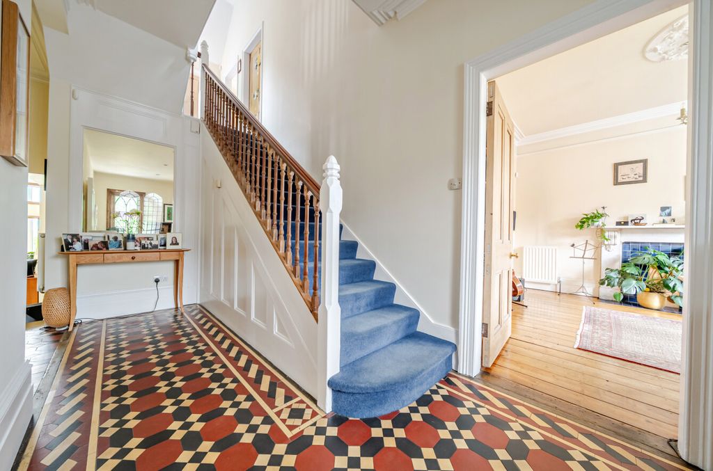 Additional image 23 of 6 bed detached house for saleGuildford, Surrey GU1