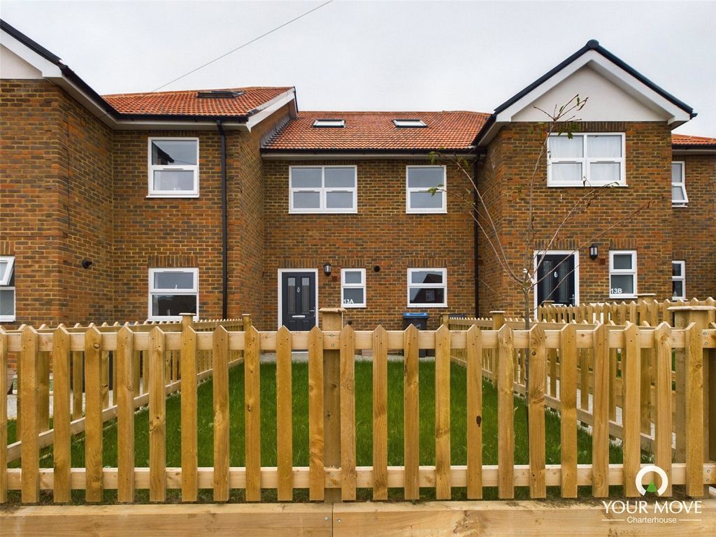 Property photo 3 of 12 Picture No. 02