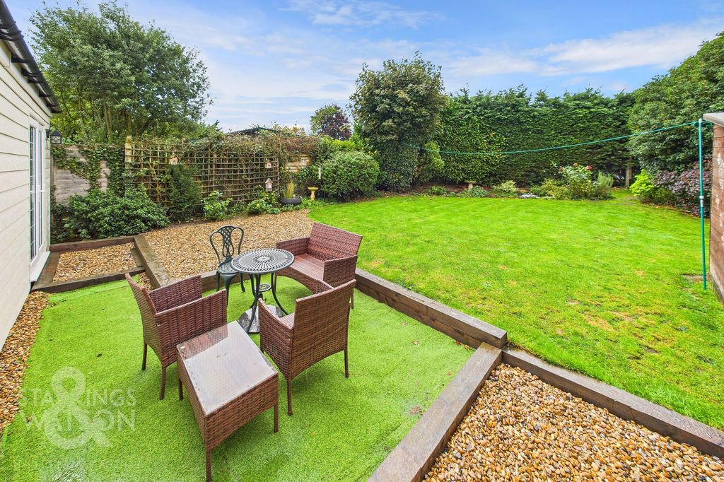 Property photo 3 of 26