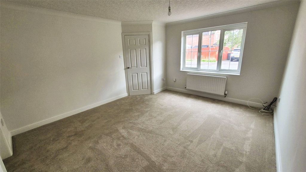 Property photo 3 of 8 Picture No. 09