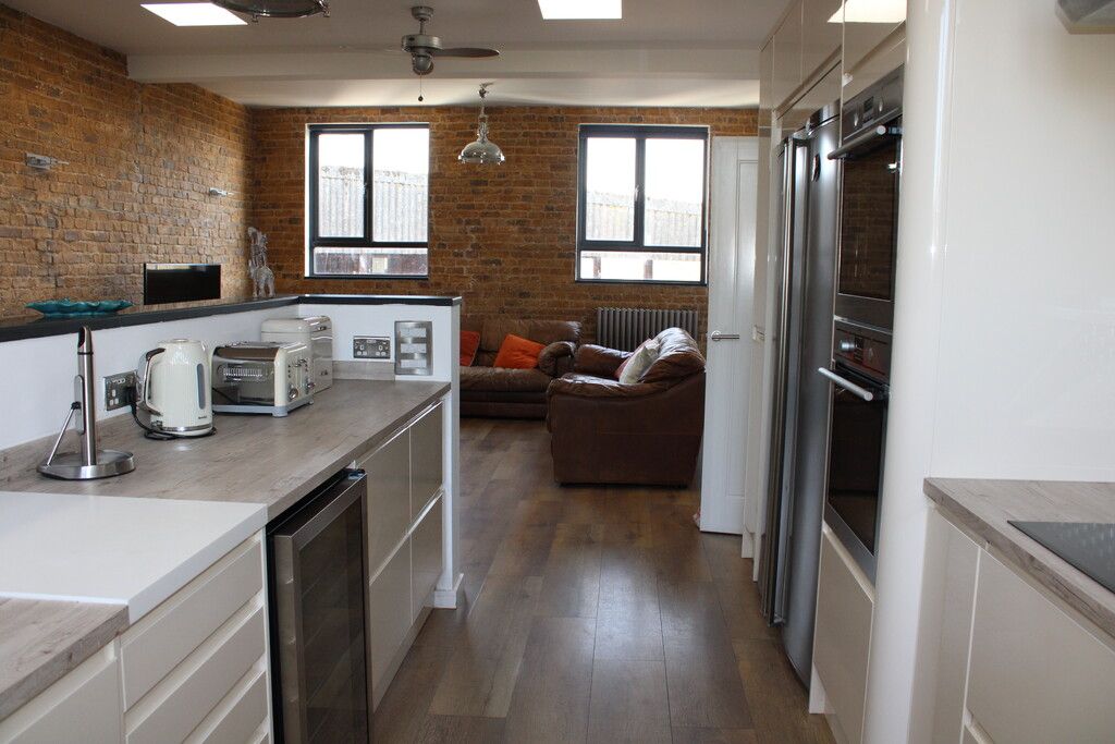 Property photo 3 of 16 Kitchen