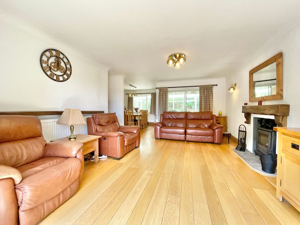 Property photo 2 of 44