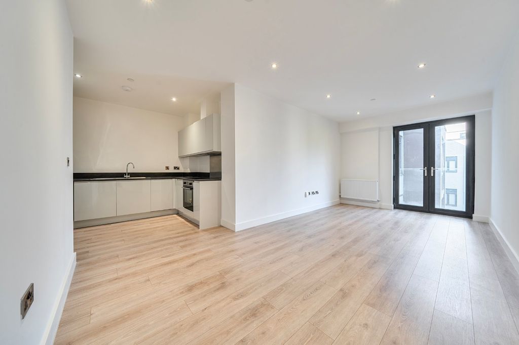 Property photo 2 of 11 Picture No. 04