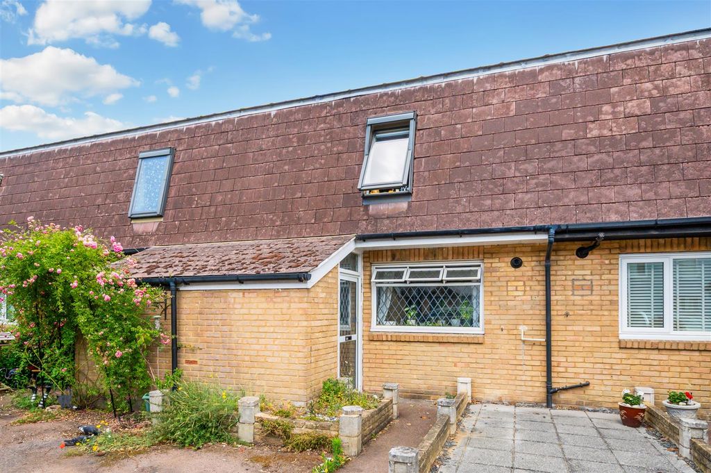 Property photo 1 of 10