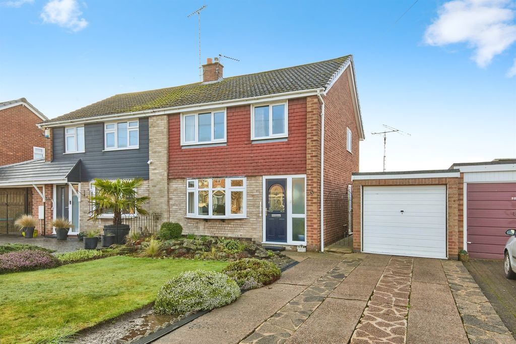 Property photo 1 of 21