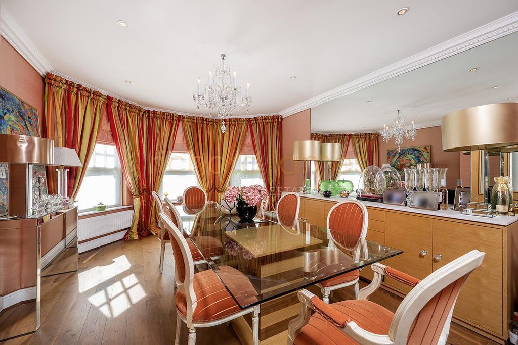 Property photo 3 of 20 W03.Jpg