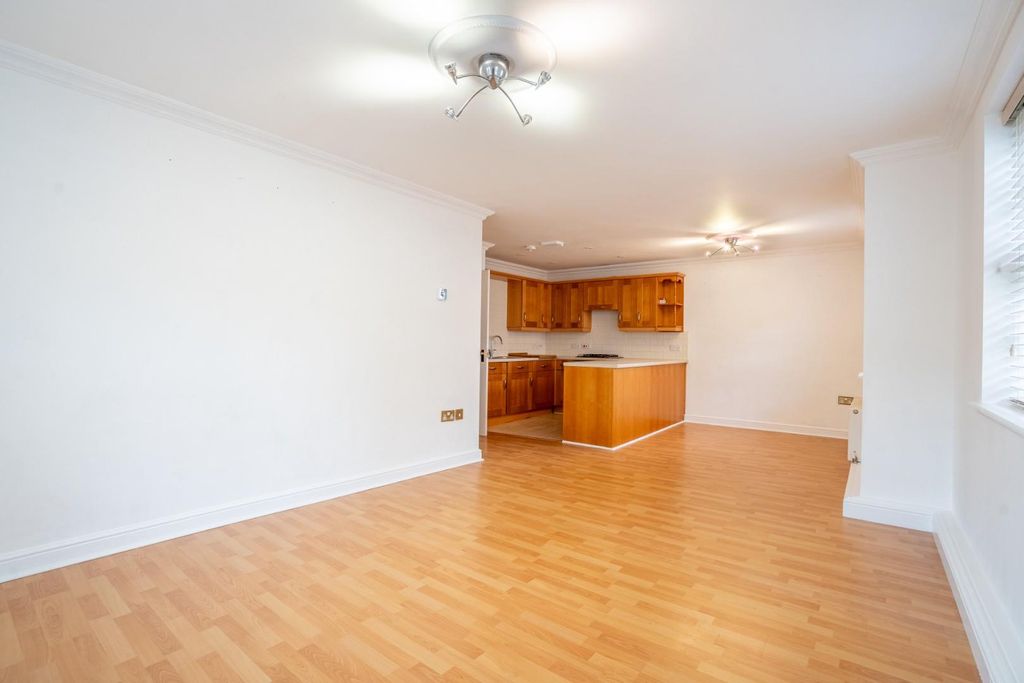 Property photo 2 of 12 Bd-2.Jpg