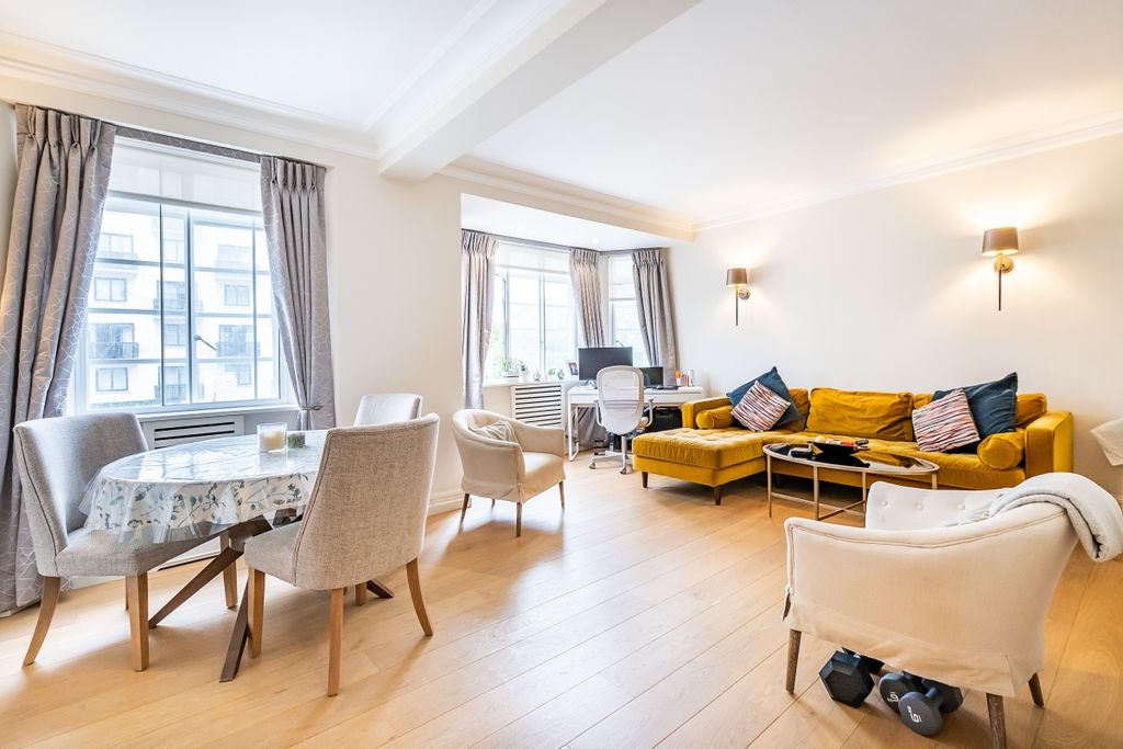 Property photo 2 of 15 Sloane-Street-07