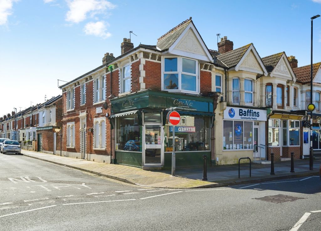 Property photo 1 of 26 Pbox-Img.Jpg