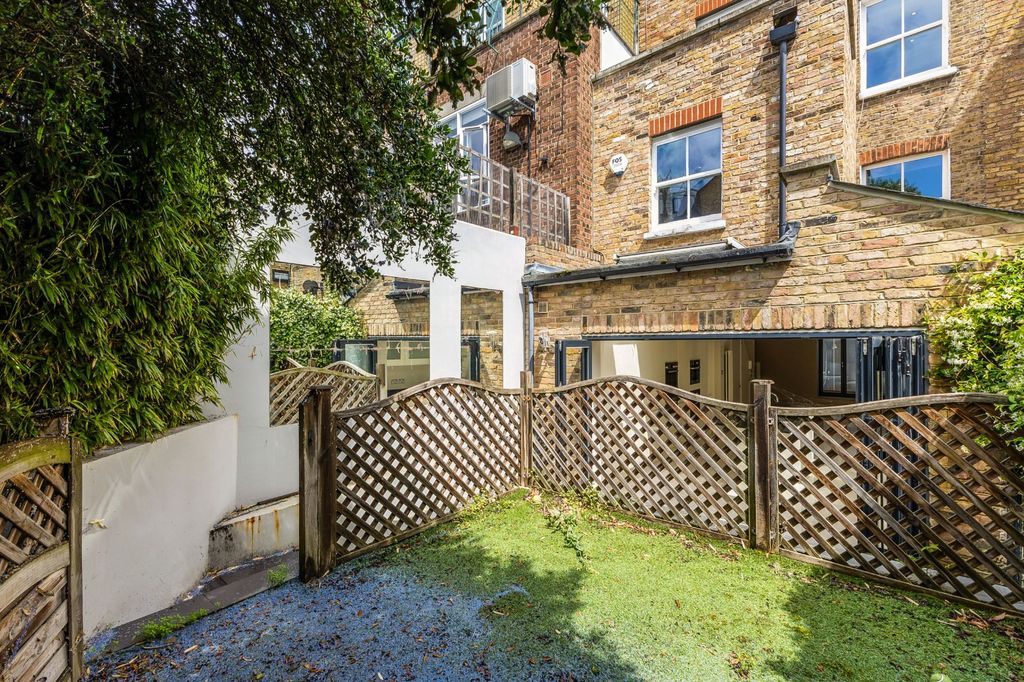 Property photo 2 of 10 Picture No. 55