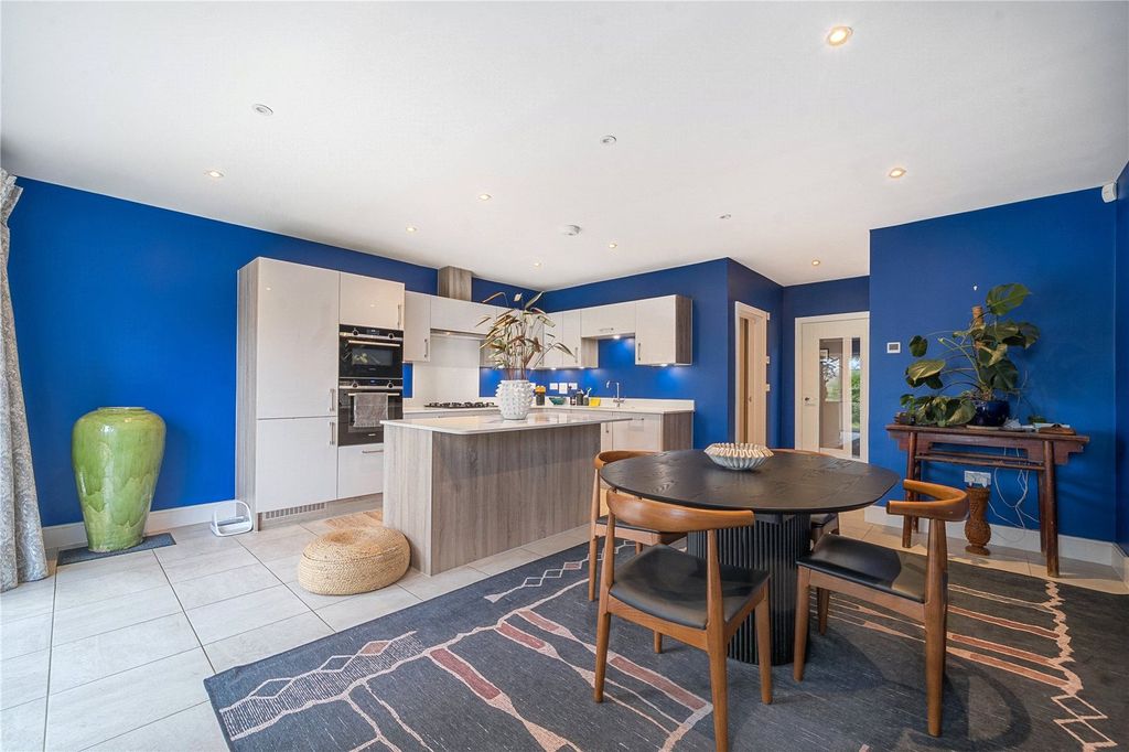 Property photo 1 of 14 Picture No. 14