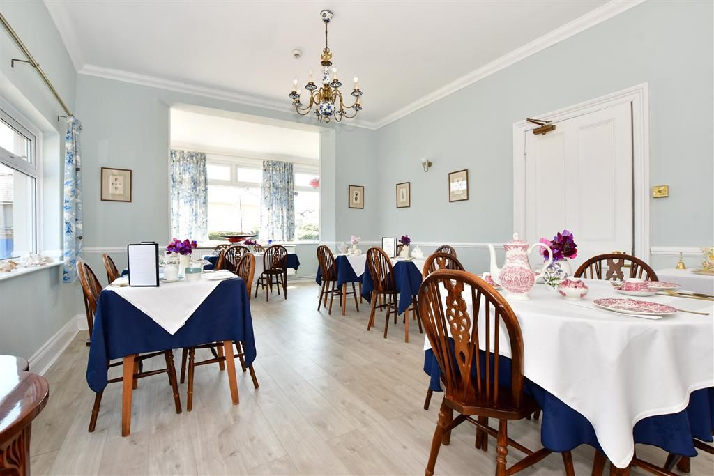 Property photo 2 of 16 Dining Room