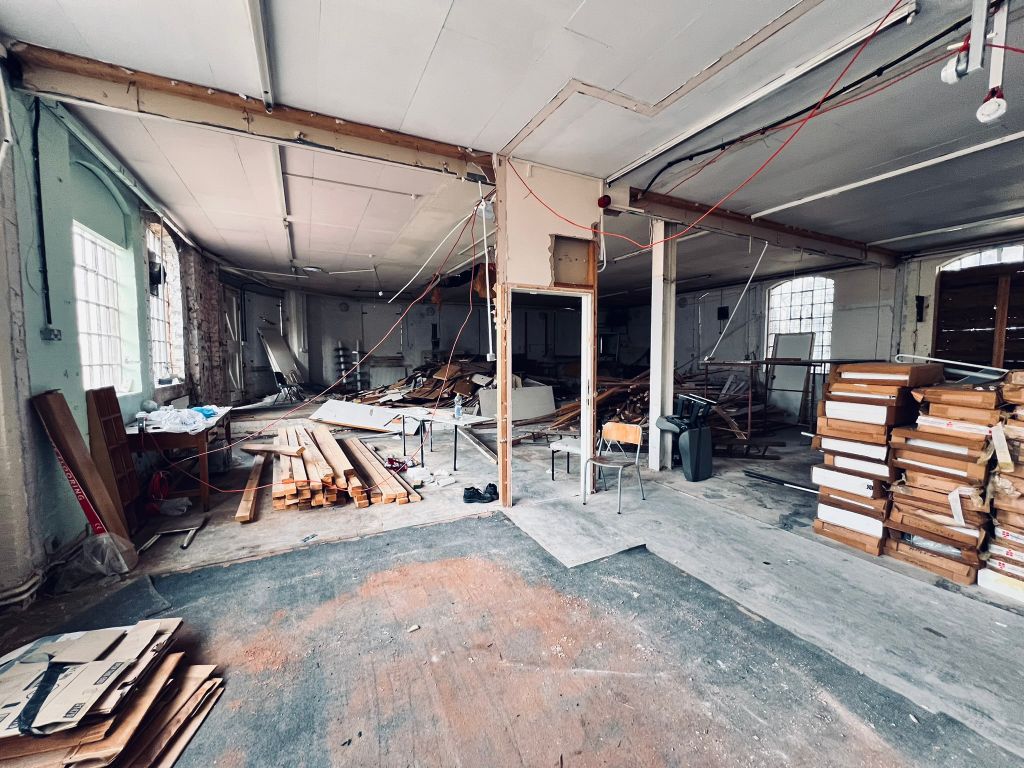 Property photo 2 of 13