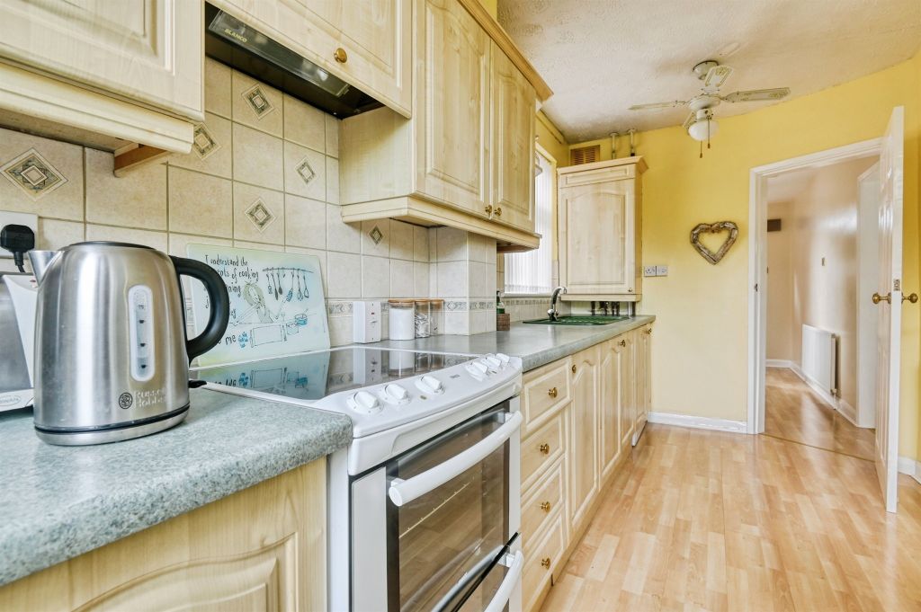 Property photo 3 of 16