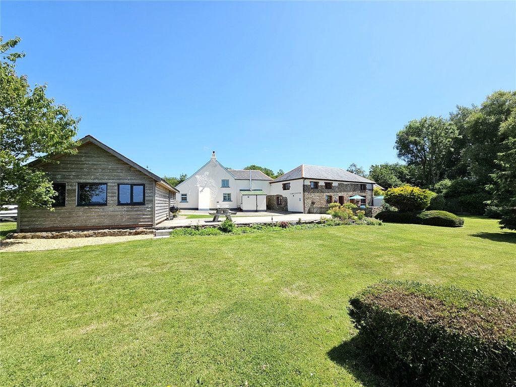 Property photo 1 of 62 Picture No. 53