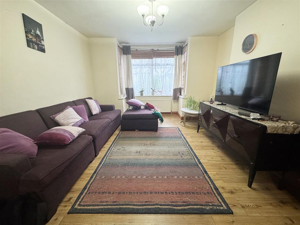 Property photo 2 of 14 Reception Room.Png