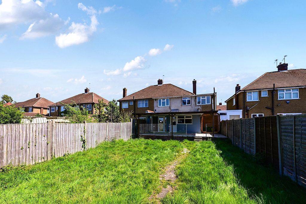 Property photo 3 of 19 Picture No. 35