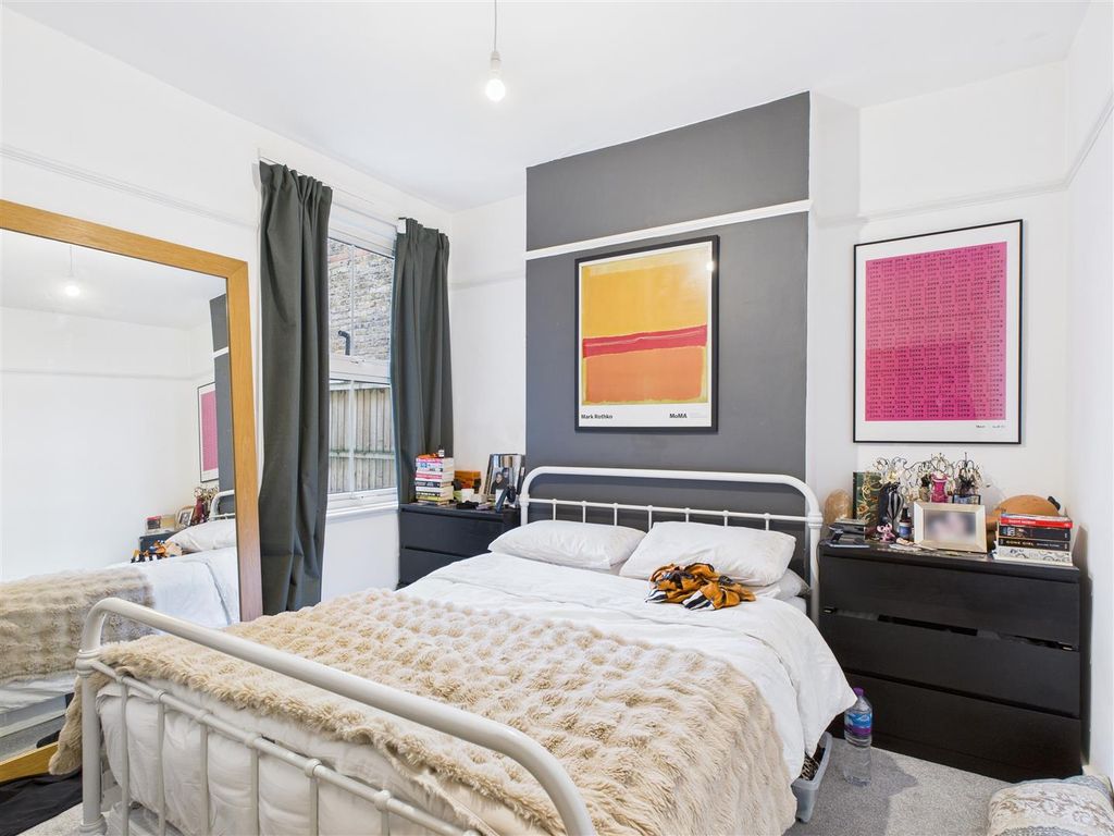 Property photo 2 of 6 Cam04419G0-Pr0053-Still001.Jpg