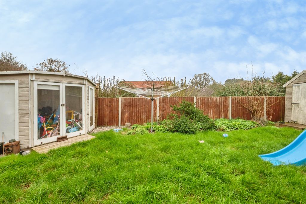 Property photo 3 of 19