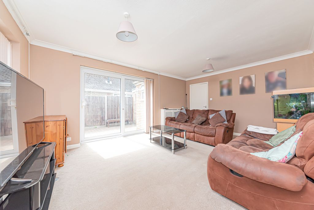 Property photo 3 of 14 3