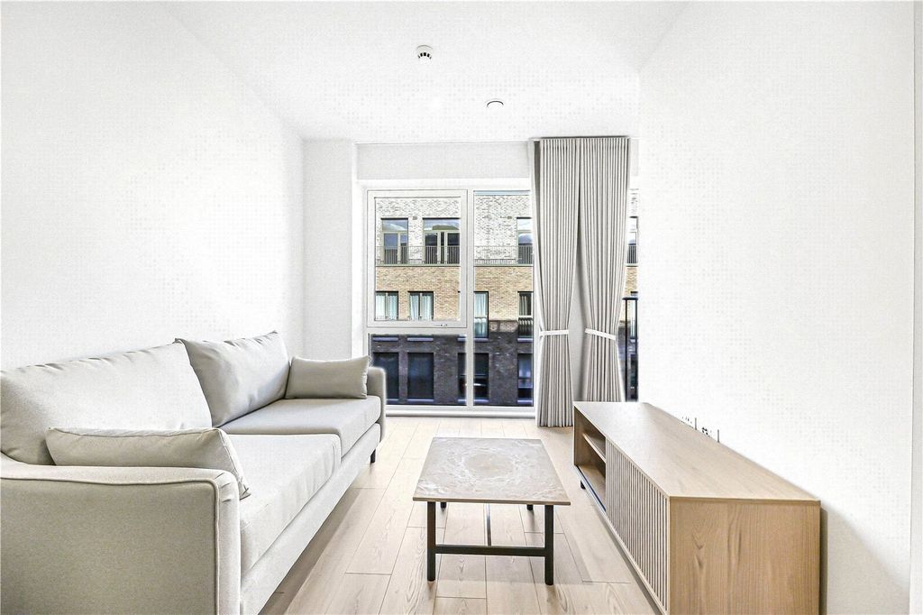 Property photo 1 of 11 Picture No. 16