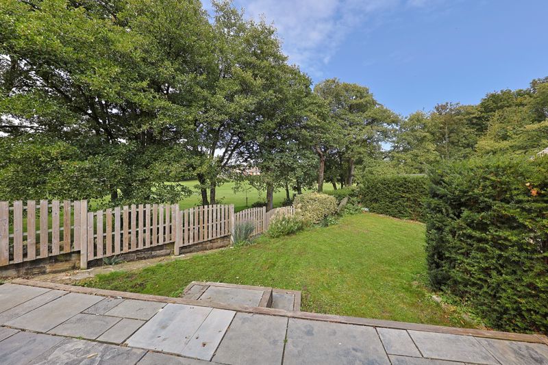 Property photo 3 of 38 Garden