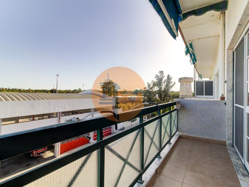 Property photo 1 of 40