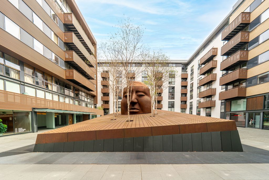 Property photo 3 of 5