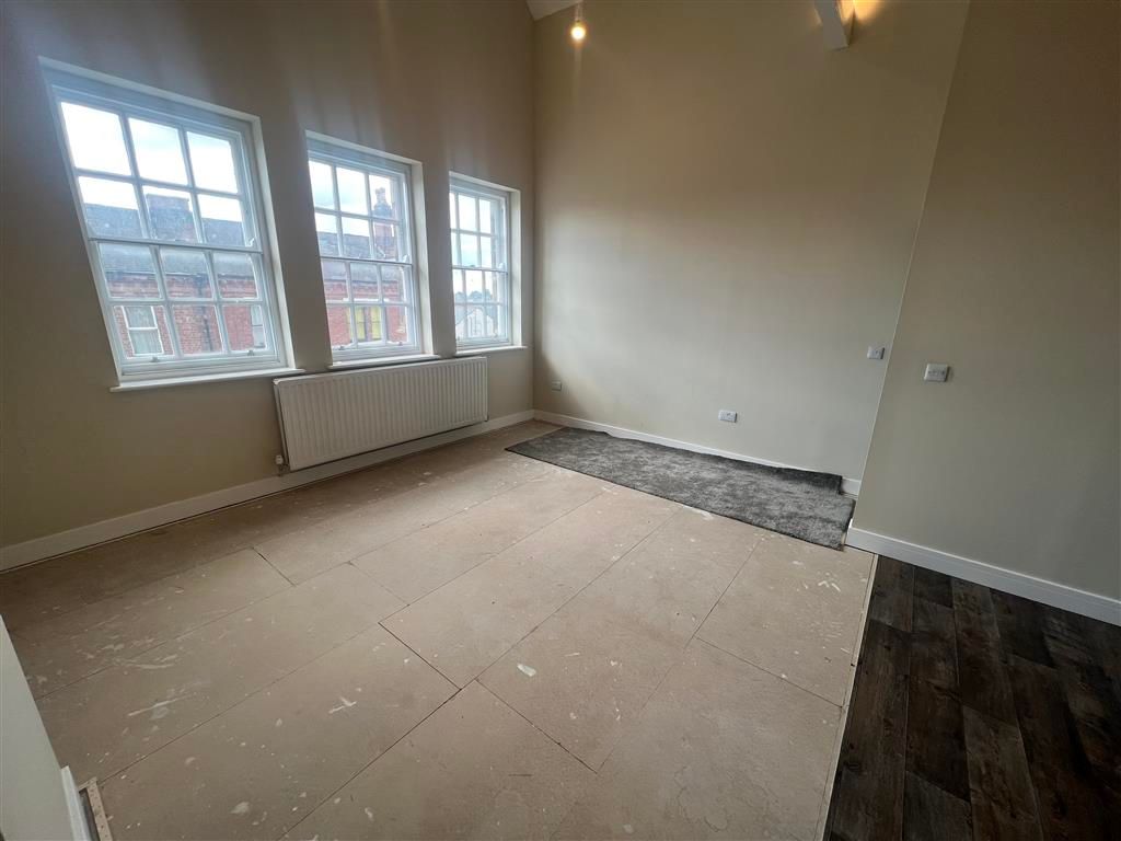 Property photo 3 of 10 Image