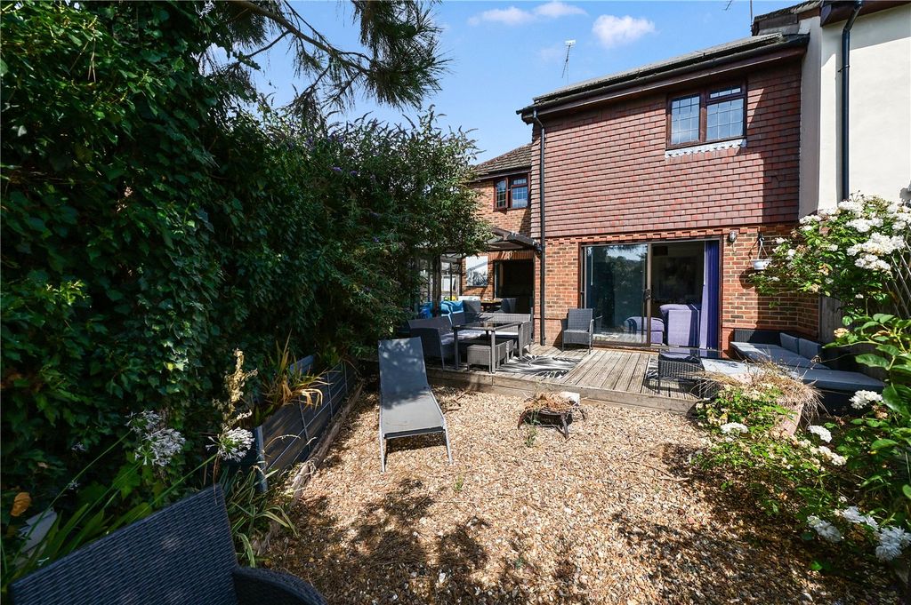 Property photo 2 of 19 Picture No. 05