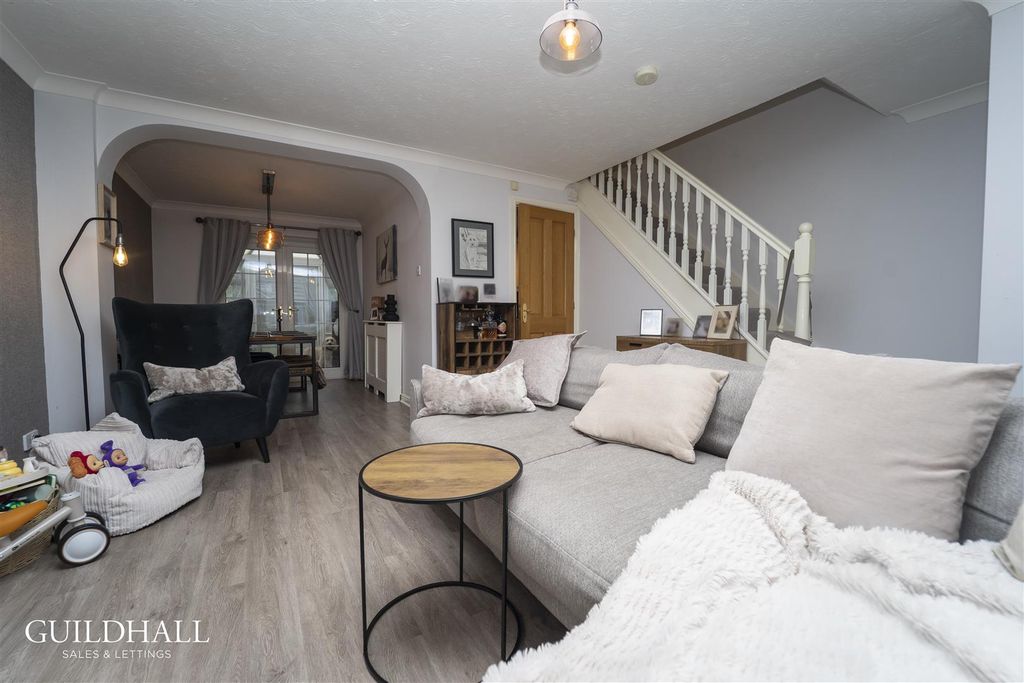 Property photo 3 of 29 11.Png