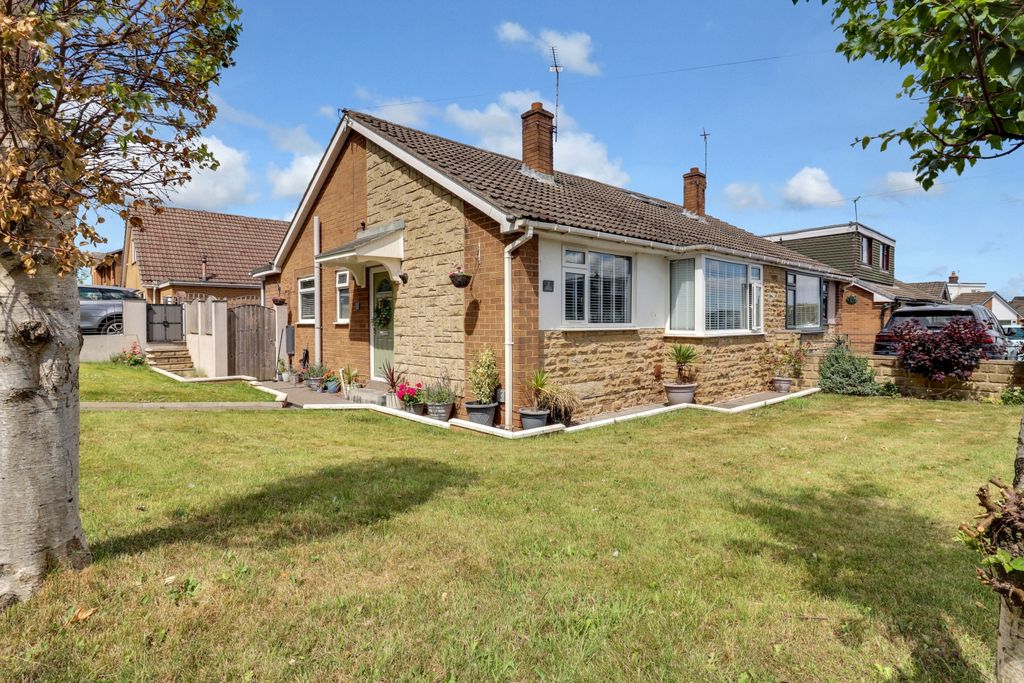 Property photo 1 of 21 Img_7326-Img_7328