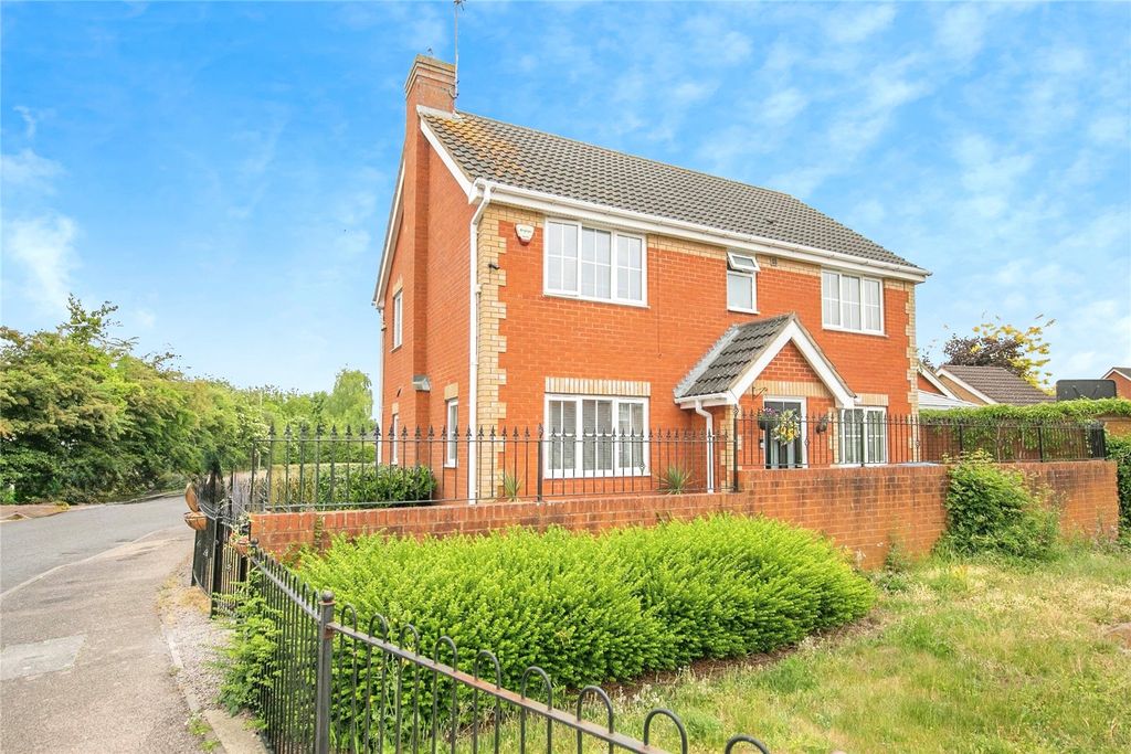 Property photo 2 of 19 Picture No. 22