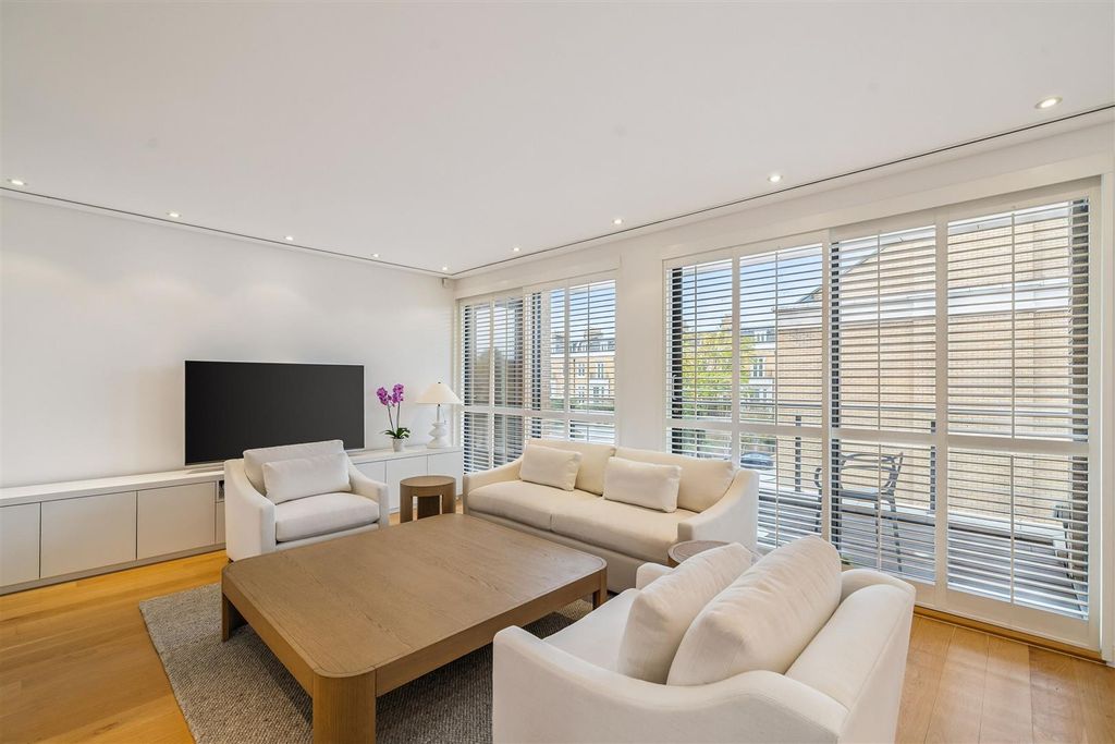 Property photo 3 of 17 Ws204486-03.Jpg