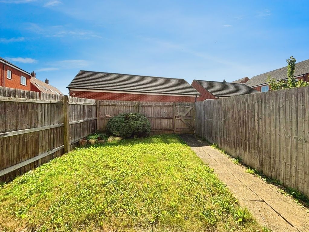 Property photo 2 of 26