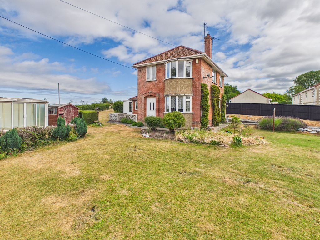 Property photo 1 of 31