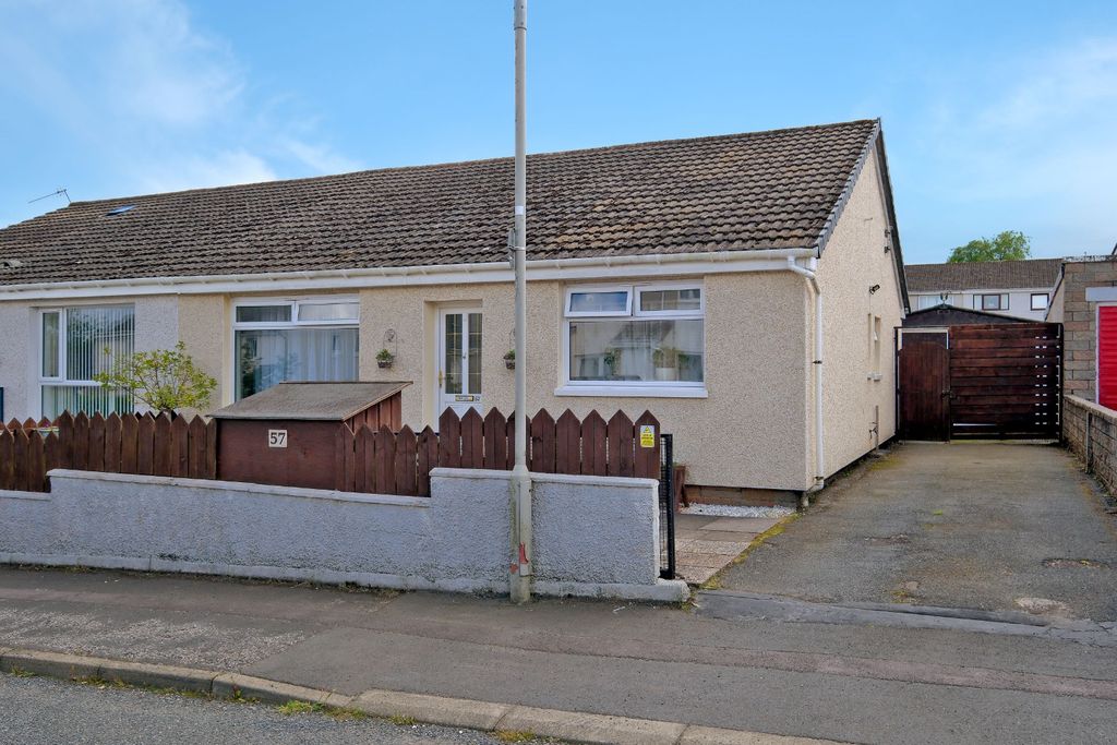 Property photo 1 of 38