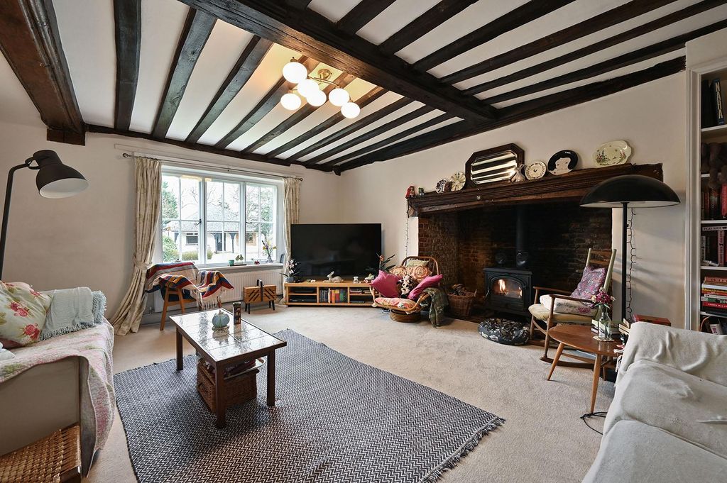 Property photo 3 of 31 Park Farm House (3).Jpg