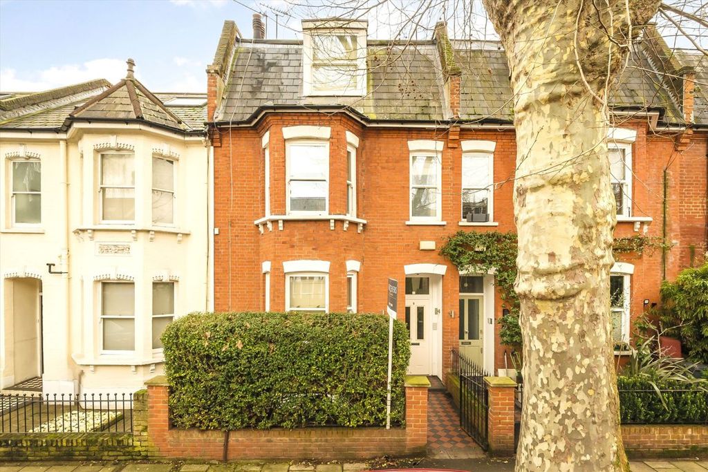 Property photo 1 of 9