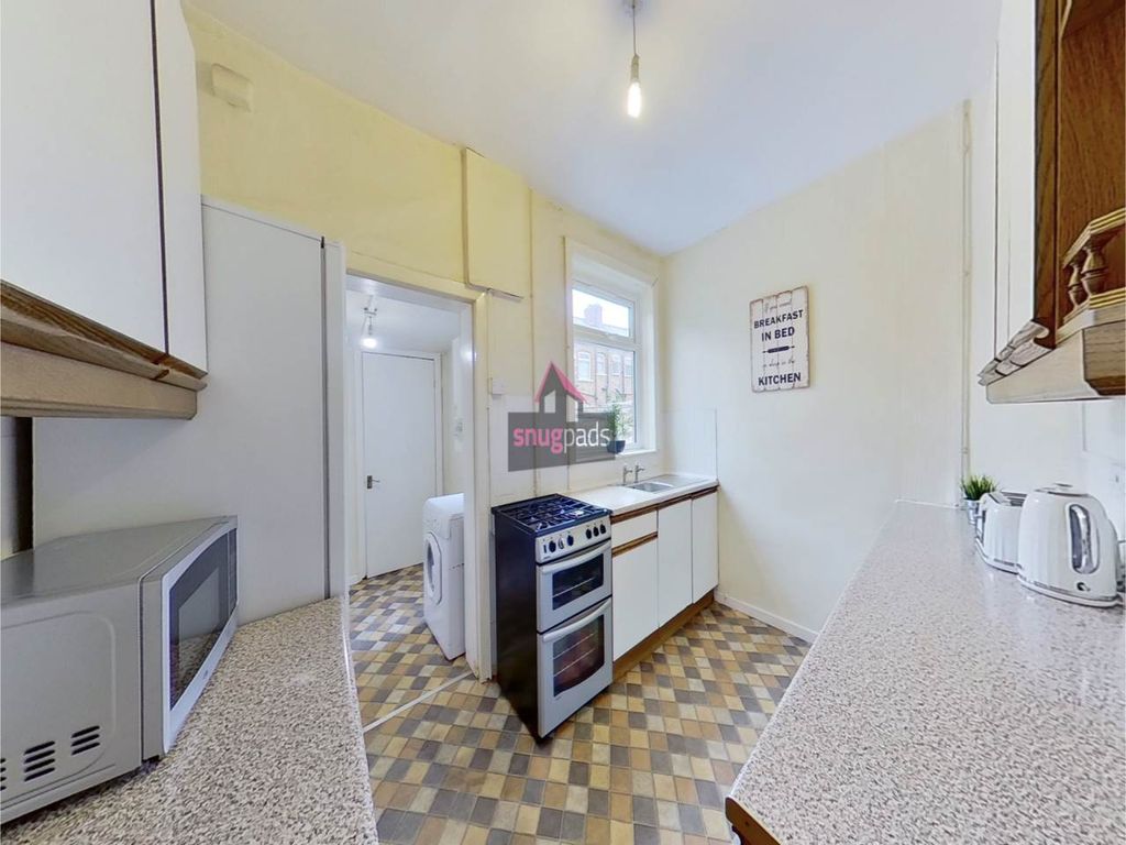 Property photo 2 of 7 2