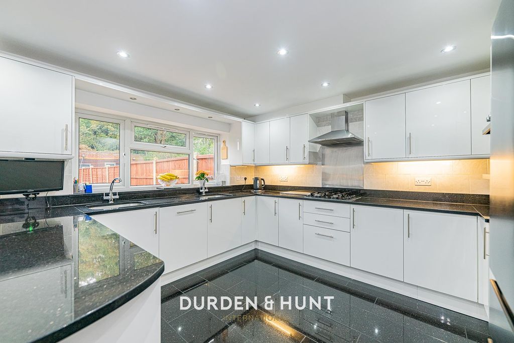 Property photo 1 of 30 Beehive-23.Jpg