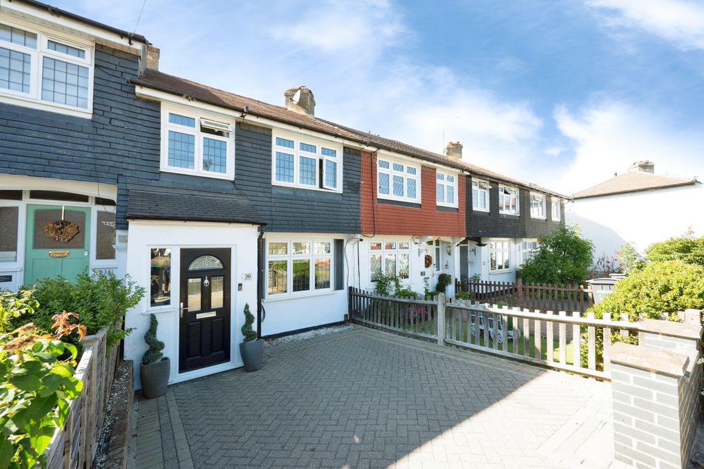 Property photo 1 of 18 Pbox-Img.Jpg