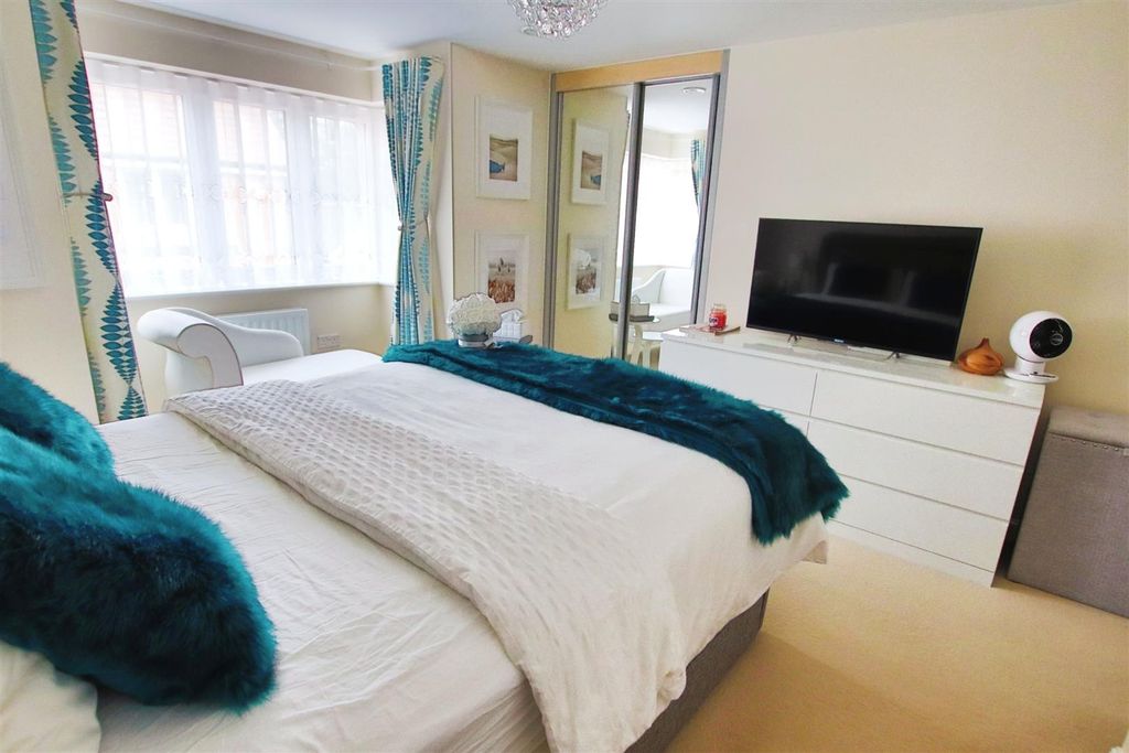 Property photo 2 of 22 73579d96-Img_0744.Jpg