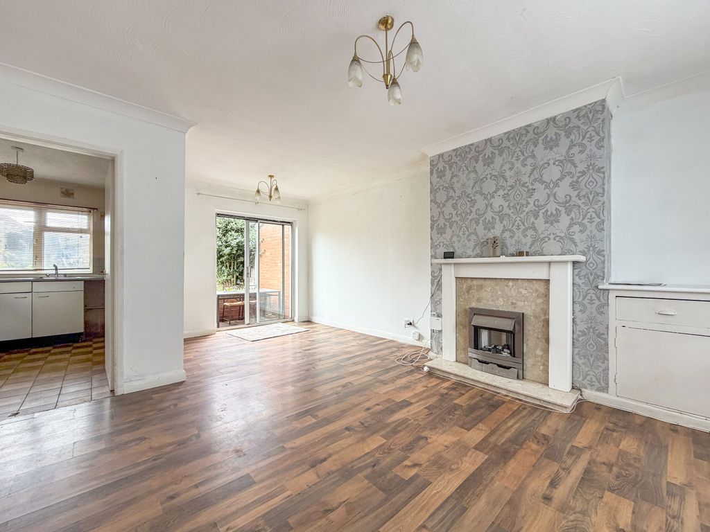 Property photo 3 of 12 Img_4408
