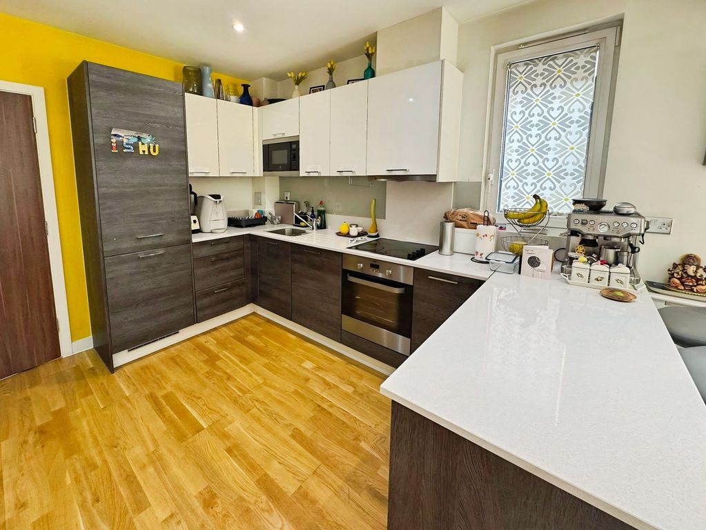 Property photo 2 of 12